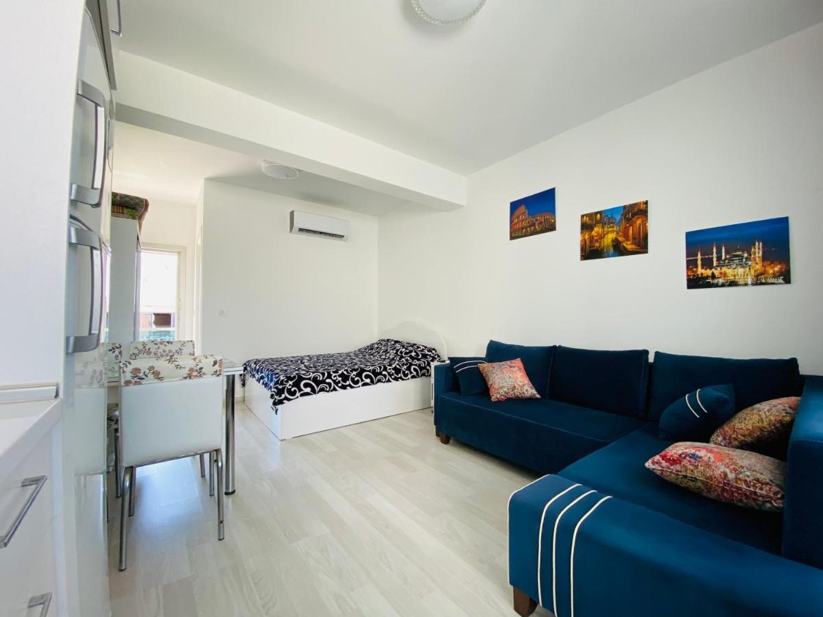 Prestige Studios Kyrenia  Exterior photo